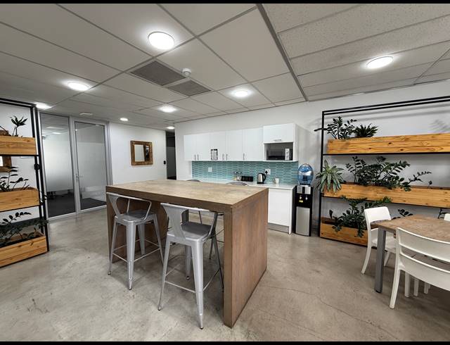 19.40M² OFFICE TO LET IN ROSEBANK